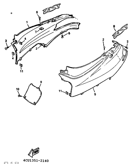 Side cover / oil tank