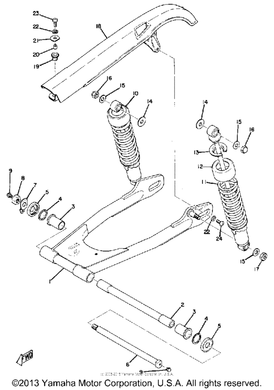 Rear arm rear cushion chain case