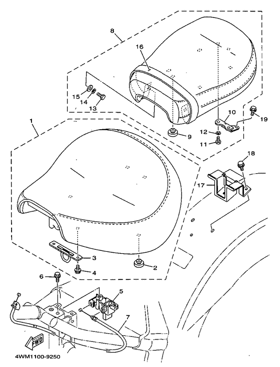 XV1600A Сиденье