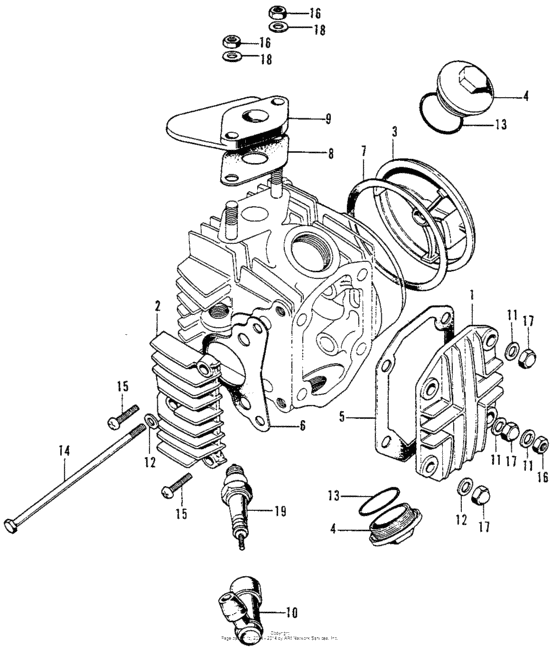 Cylinder head cover + sparkplug