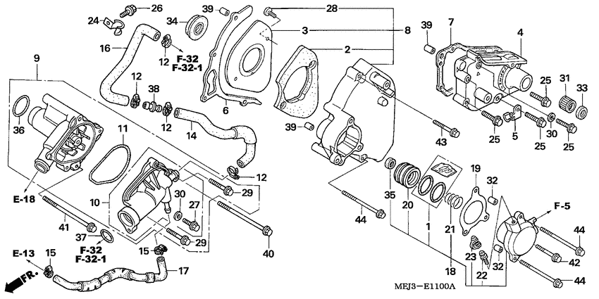 Left rear cover/water pum p