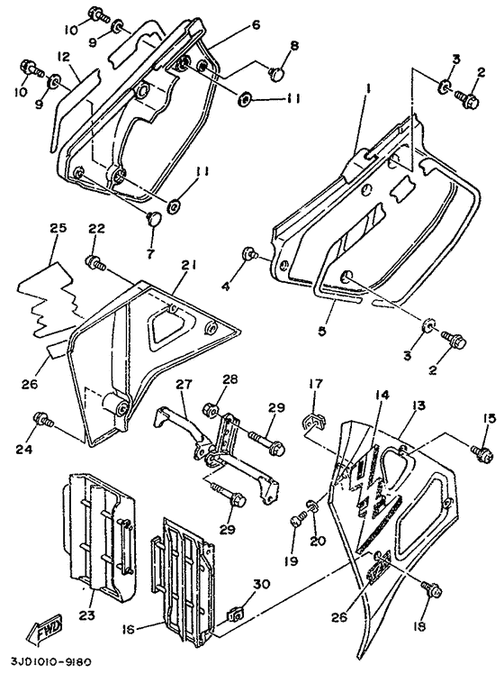 Side cover / oil tank