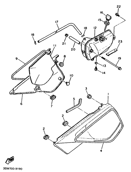 Side cover / oil tank