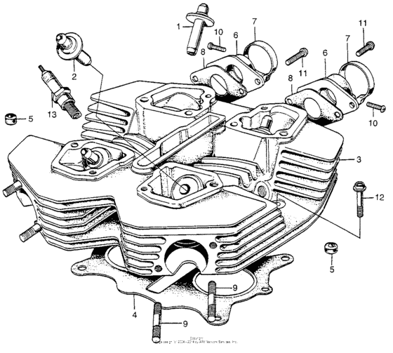 Cylinder head + spark plug