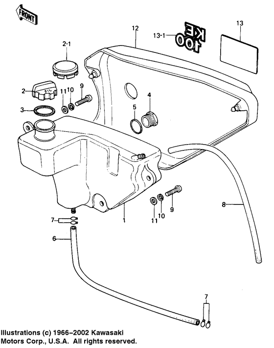 Side cover/oil tank