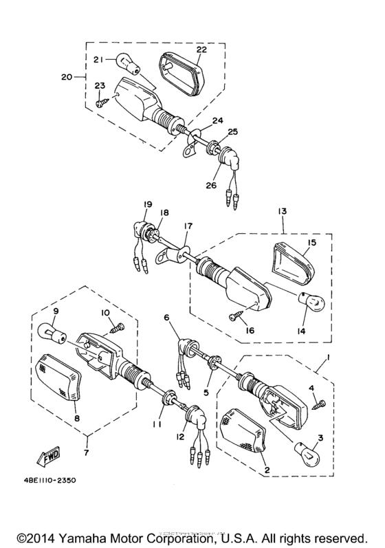 XT225T Поворотники