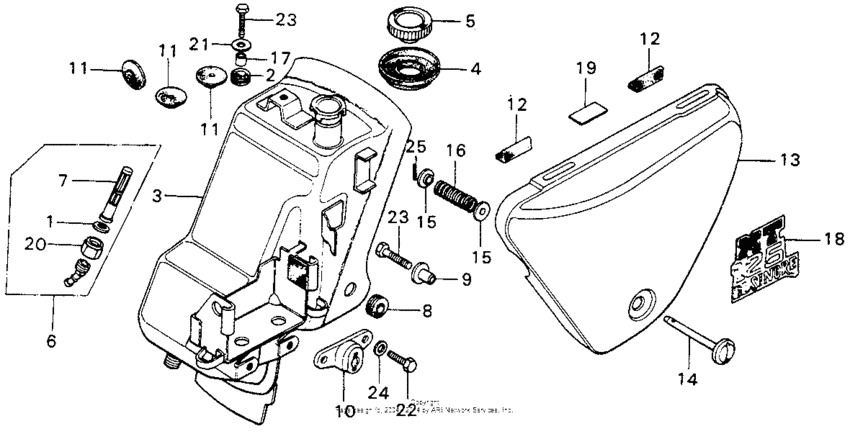 Oil tank + side cover