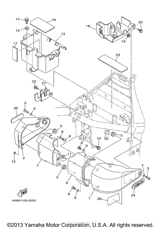 XV1600AR Боковые обтекатели