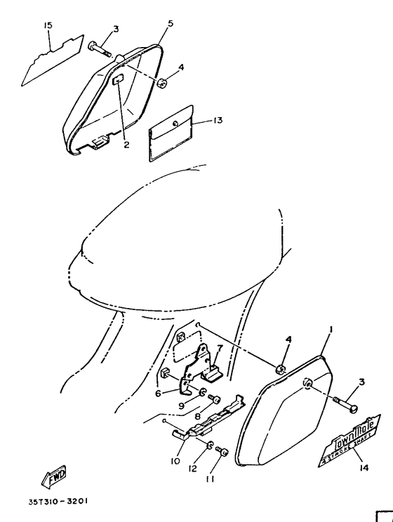 Side cover / oil tank