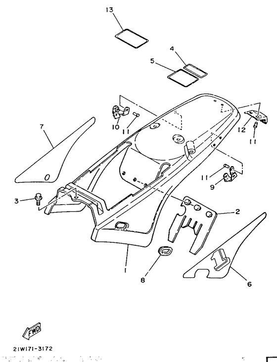 Side cover / oil tank