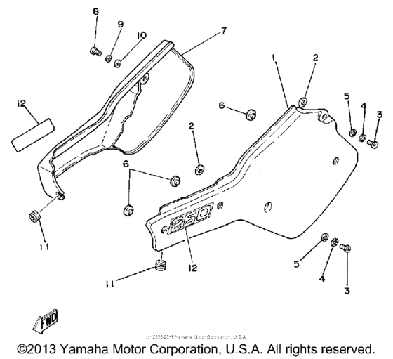 IT250H Боковые обтекатели