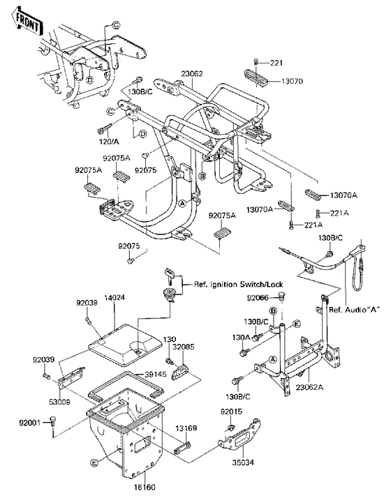Storage case/saddlebag bracket
