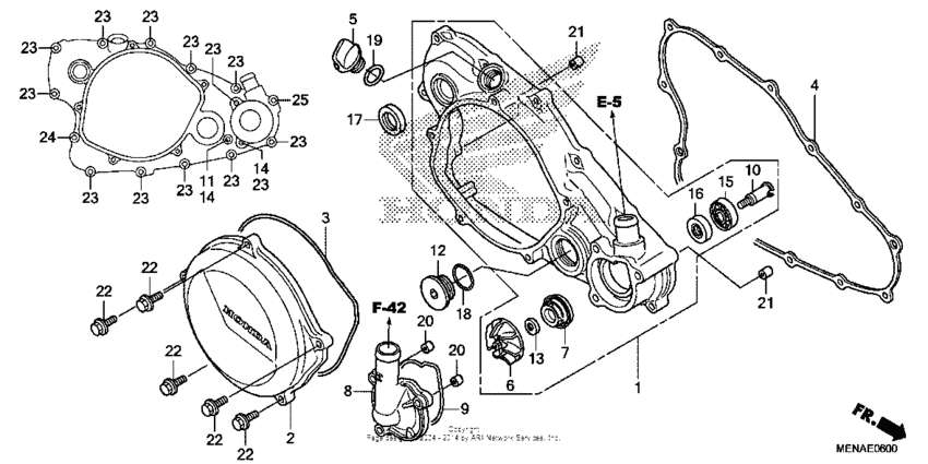 Right crankcase cover + water pump