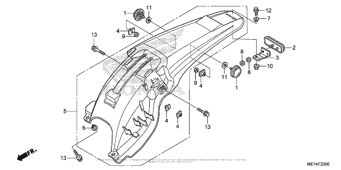  Задний бампер