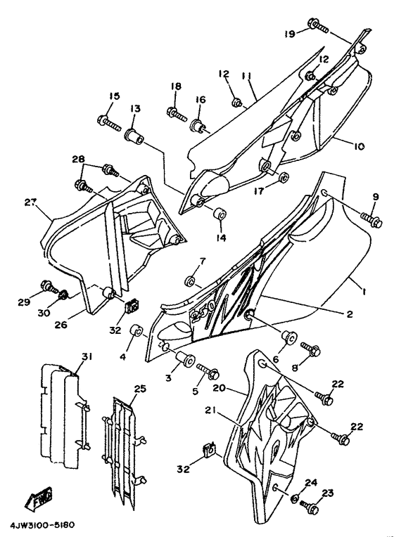 Side cover / oil tank