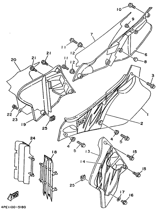 Side cover / oil tank