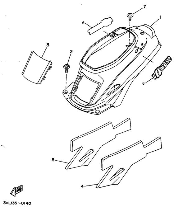 Side cover / oil tank