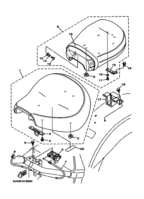 XV1600 Пружина