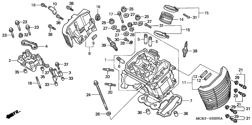 VT750DC2 Передняя головка цилиндров