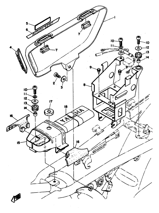 Side cover. tool/battery box