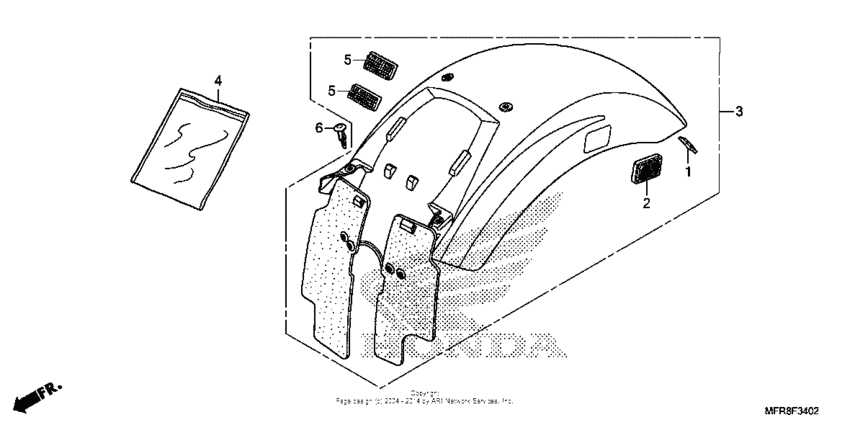 Rear fender (3)