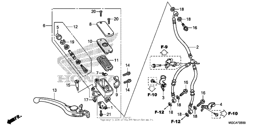 Front brake master cylinder (1)