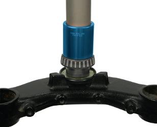 Park tool steering tube bearing installer