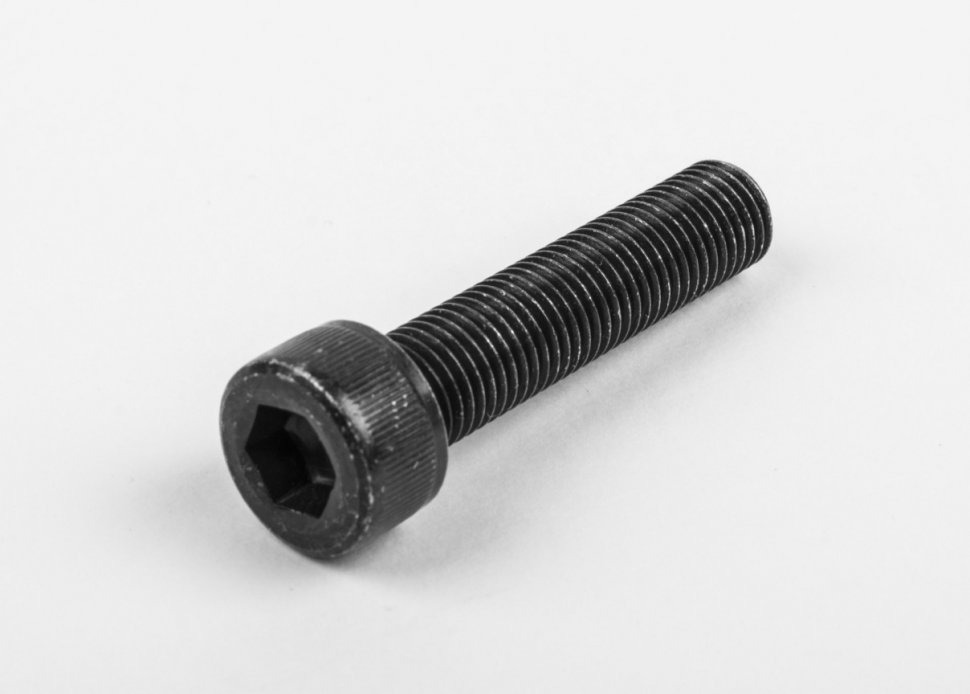 Suzuki OEM 09106-08032-XC0 Болт 8x23