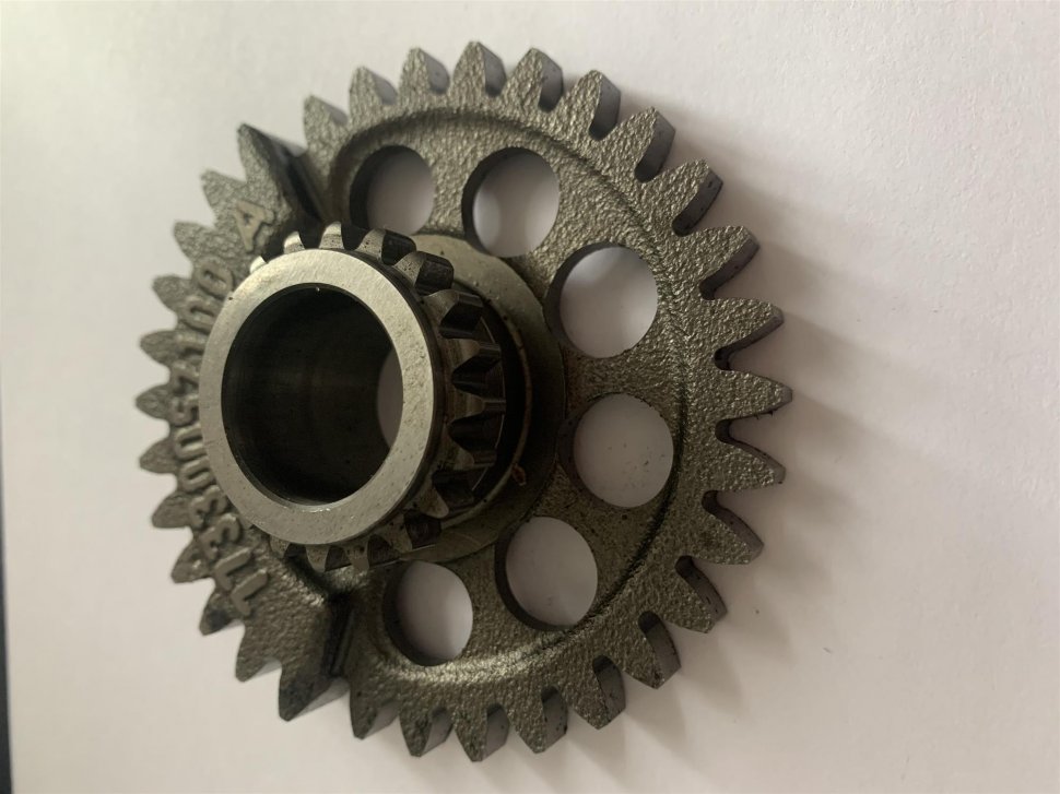 Шестерня балансира KTM 450 SXF '07 OEM 77330057100