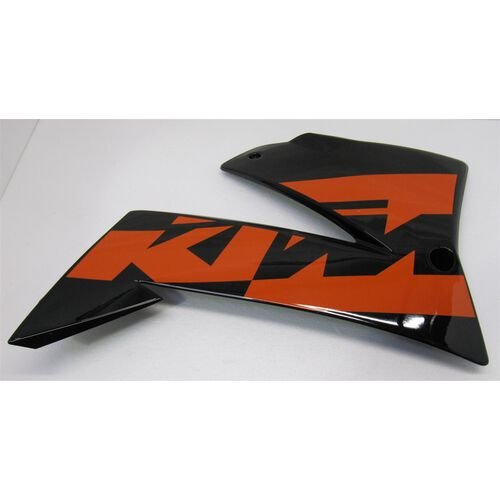 KTM OEM 5840805150030 Спойлер правый пластик LC4 640 -04