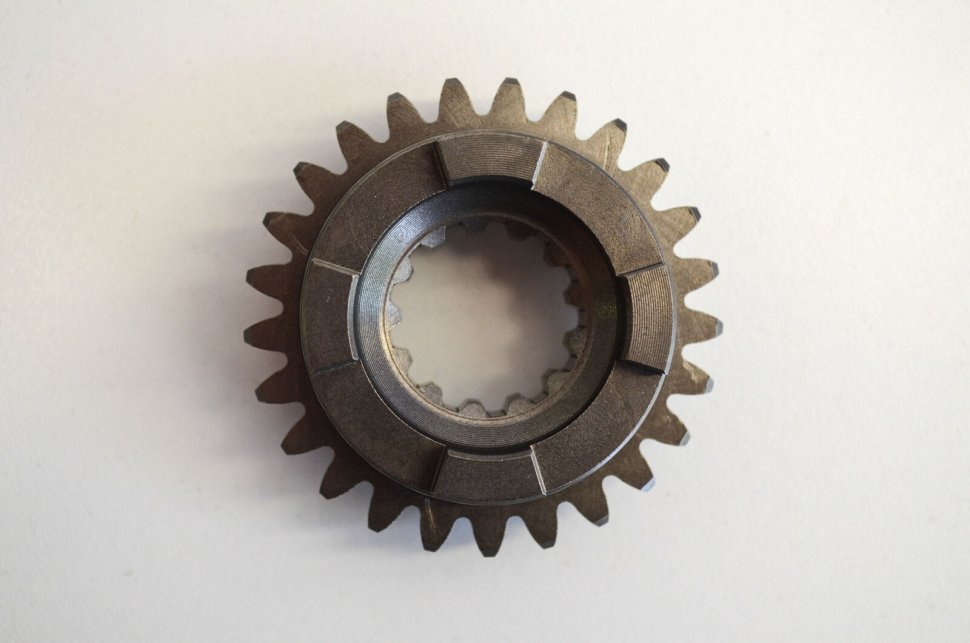 Шестерня 5 передачи KTM SX85 03-11 OEM 47033015100