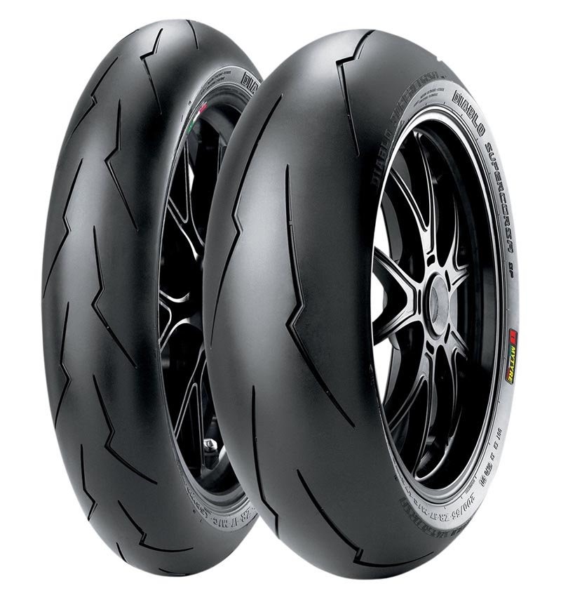 Моторезина Pirelli Diablo Supercorsa V3 120/70 ZR17 58W TL SC1 F