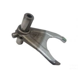 Вилка КПП Yamaha OEM 5NL-18503-00-00 прав.