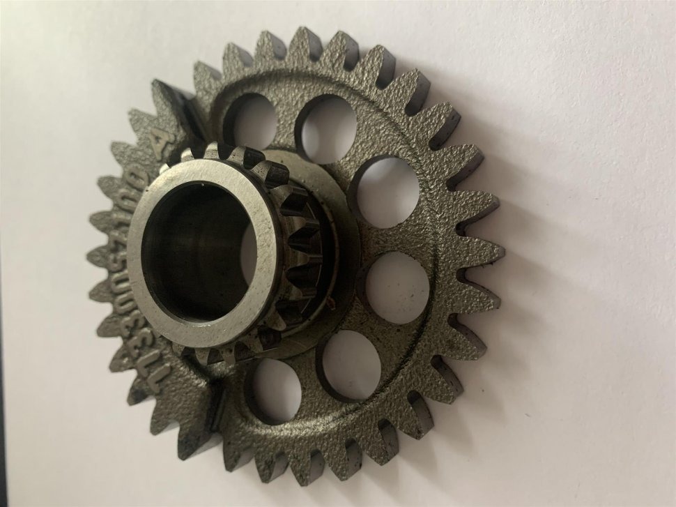 Шестерня балансира KTM 450 SXF '07 OEM 77330057100