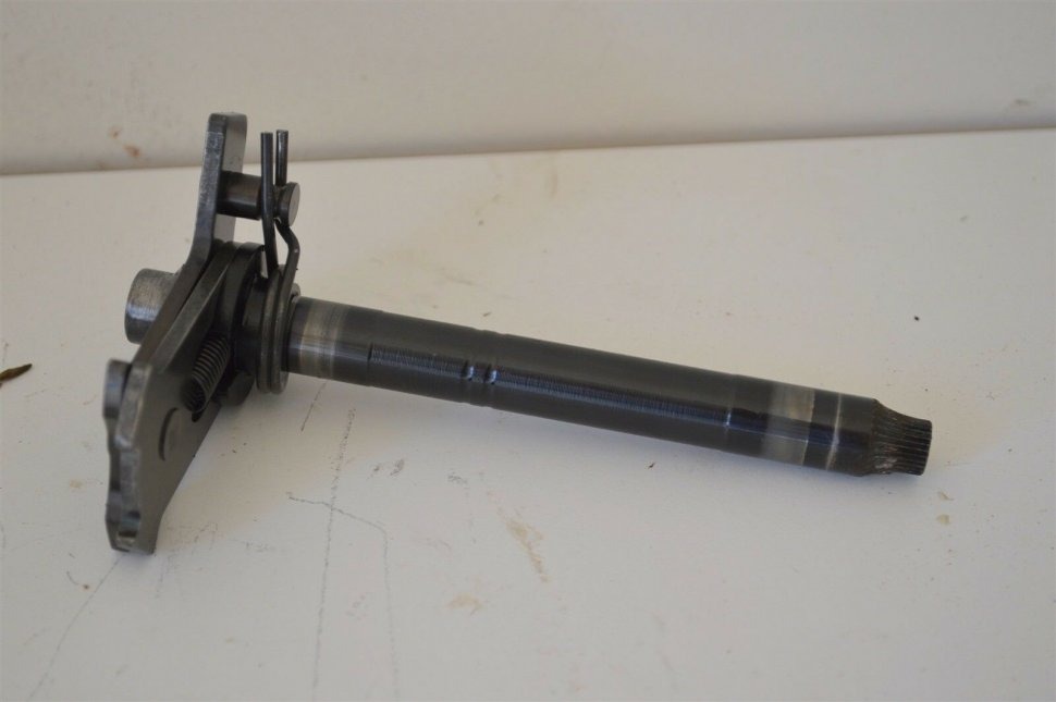 KTM OEM 77334005044 Вал КПП