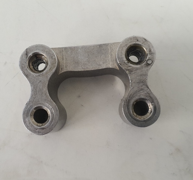 KTM OEM 77339035100 Кронштейн катушки импульсного адаптера 450/505 SX-F -12