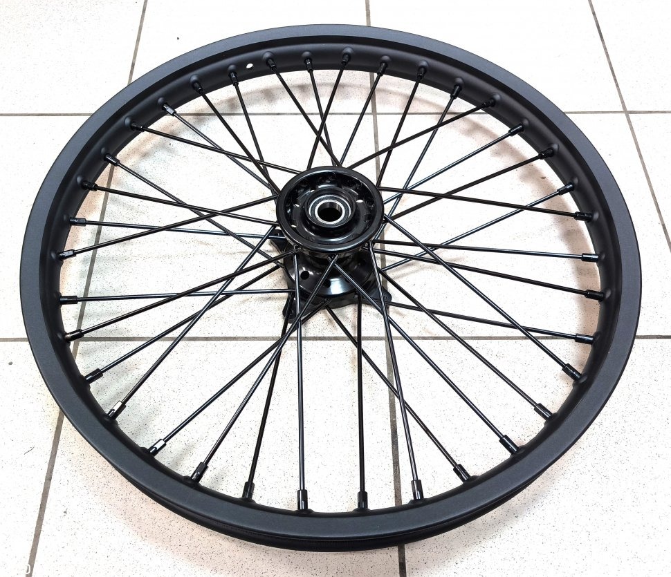 Передний колёсный диск для Suzuki RMZ250 / RMZ 450 2005-2024 (1.6*21 черный)