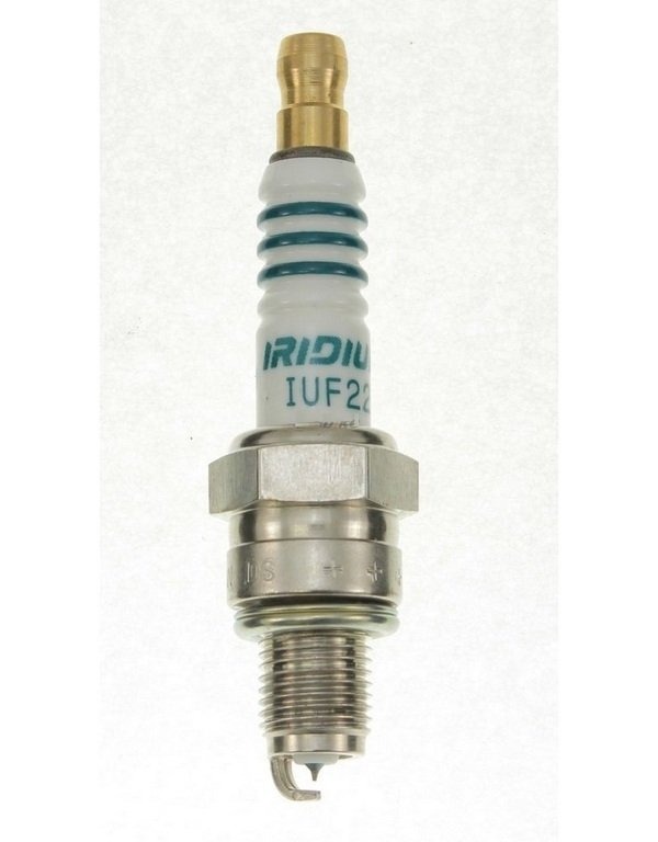 Свеча зажигания Denso IUF22