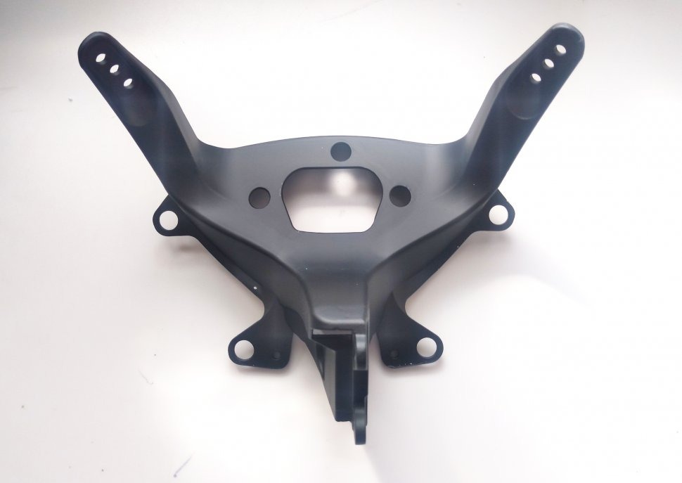 Передний кронштейн для Yamaha YZF R6 03-05