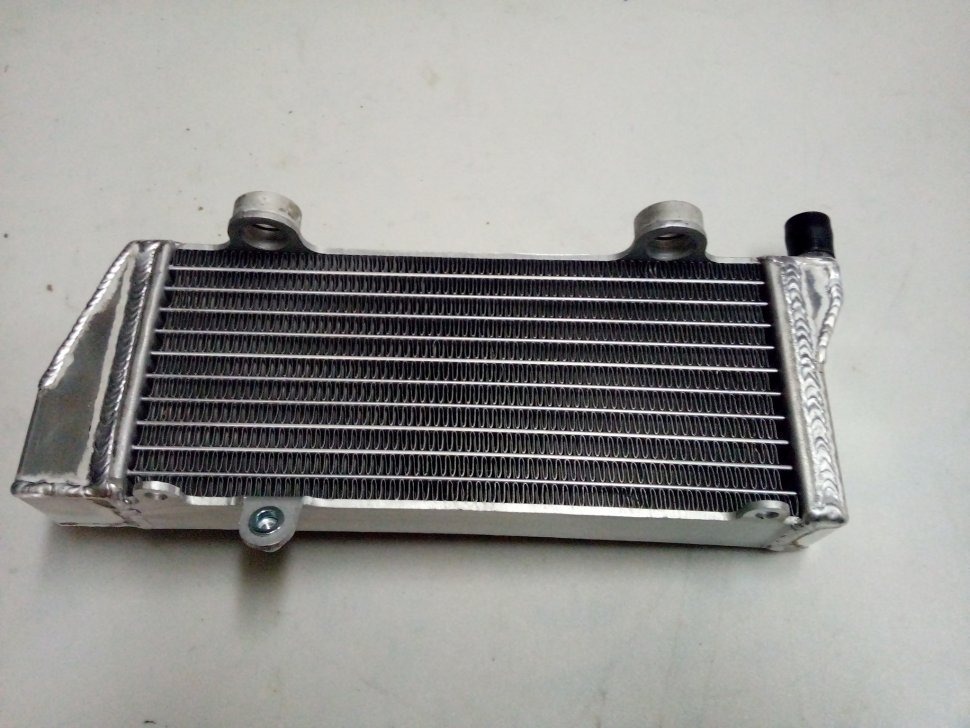 Радиатор Tarazon TRS-R-071L для Husqvarna / KTM / TC 125, TE 125/250/300 / EXC 125 и др., левый
