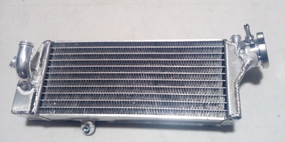 Радиатор Tarazon TRS-R-071R для Husqvarna / KTM / TC 125, TE 125/250/300 / EXC 125 и др., правый