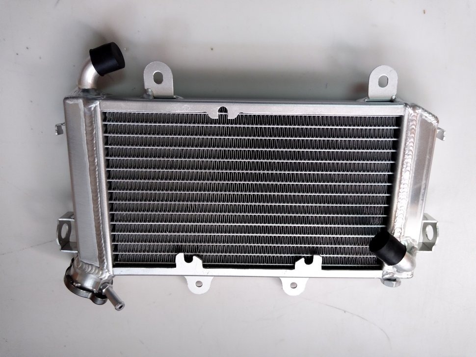 Радиатор Tarazon TRS-R-630 для KTM Duke 125 ABS 13-16, Duke 200 ABS 13-15