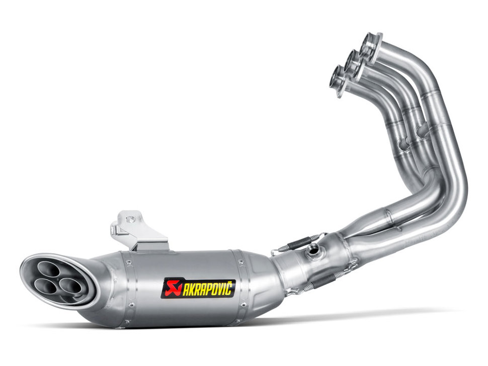 AKRAPOVIC S-Y9R3-HAFT Выхлопная система для Yamaha MT-09, TRACER 900  2015-16