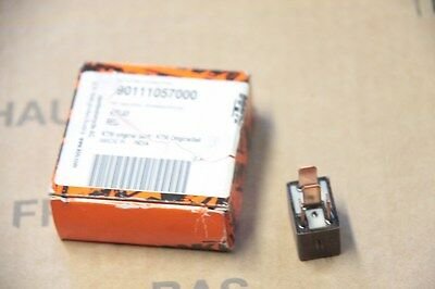 Реле KTM OEM 90111057000