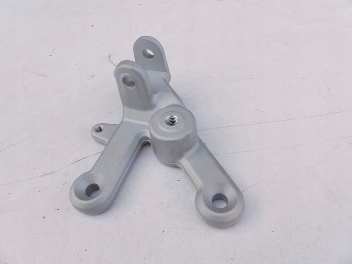 KTM OEM 61003038000 Кронштейн подножки лев. 990 Super Duke