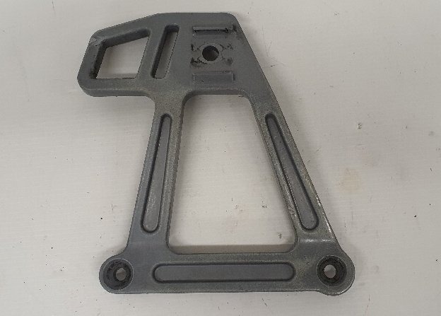 KTM OEM 5840304800090 Кронштейн подножки задней левой 625-640 LC4