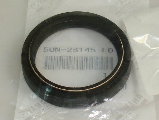 Сальник вилки Yamaha OEM 5UN-23145-L0-00