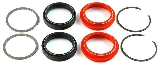 KTM R516T Сальники + пыльники + стопорные кольца вилки Wp Air 43mm SKF
