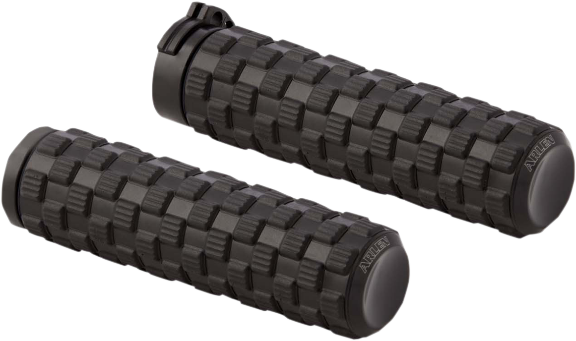 Black Air Trax Grips for Cable