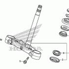 CTX700N Траверса нижняя
